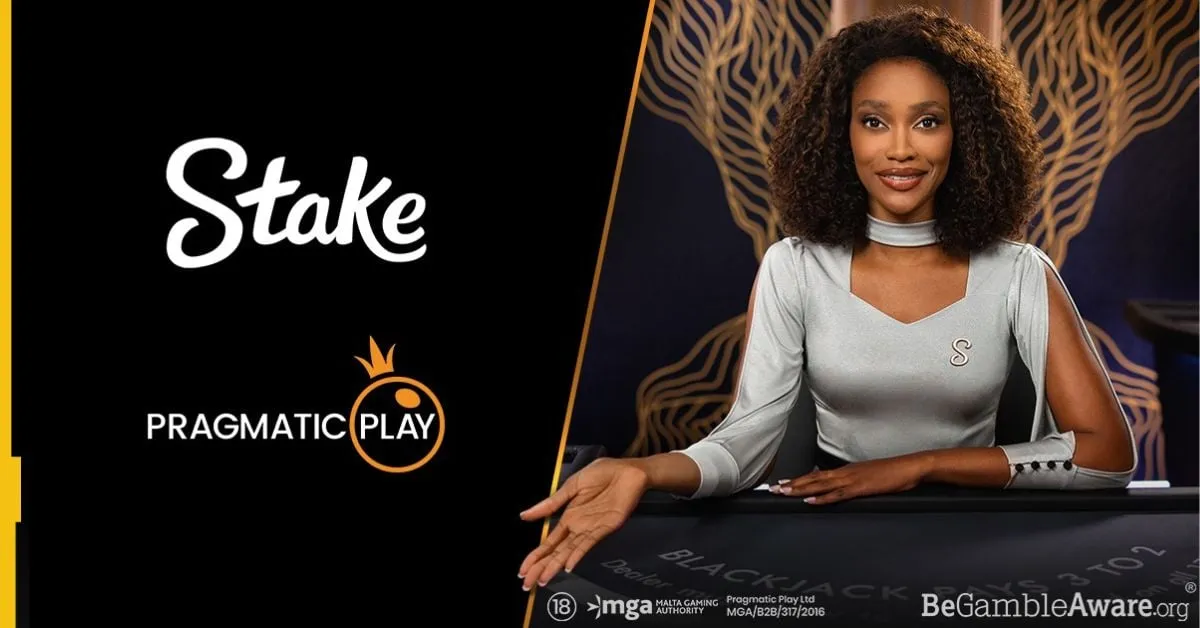 Stake賭場PTT網友熱議圖，展示遊戲介面與評價截圖。